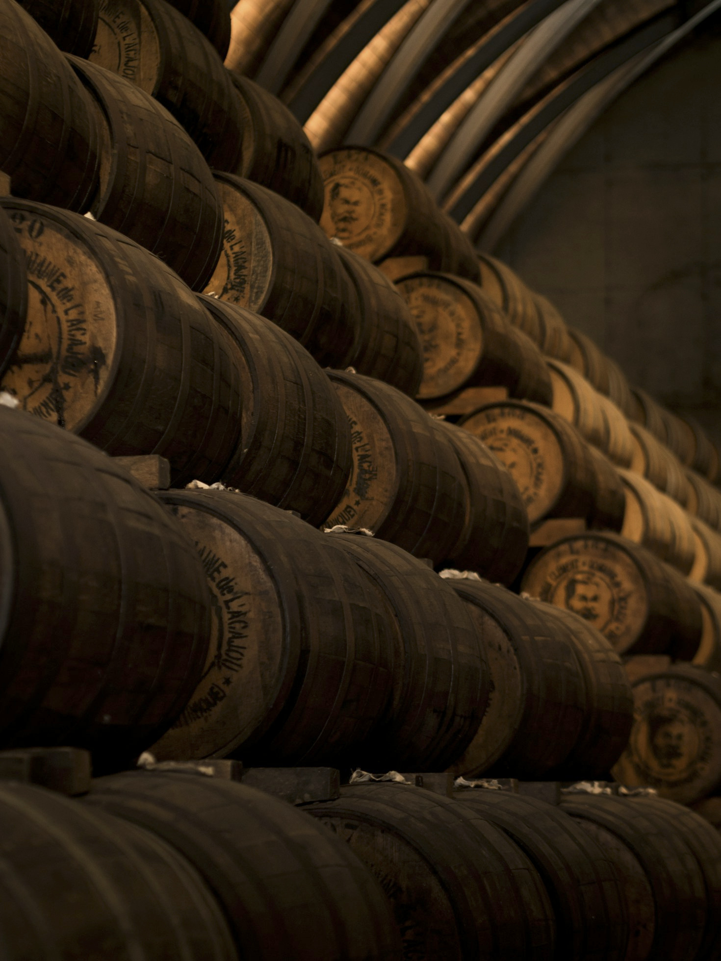 Craftsmanship Behind Nestville Whisky’s Excellence